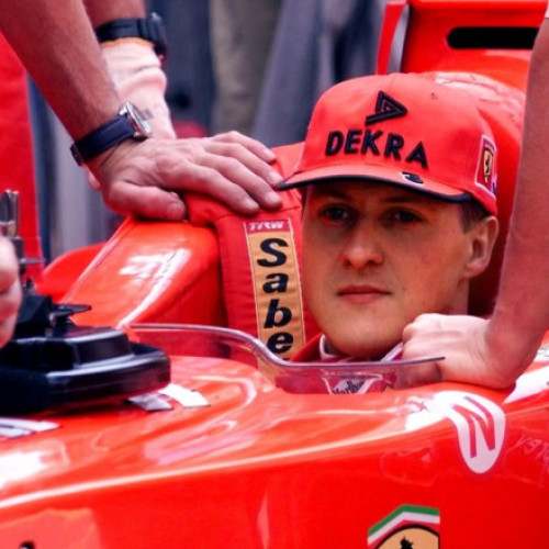 Doi germani arestați după o tentativă de șantajare a familiei lui Michael Schumacher