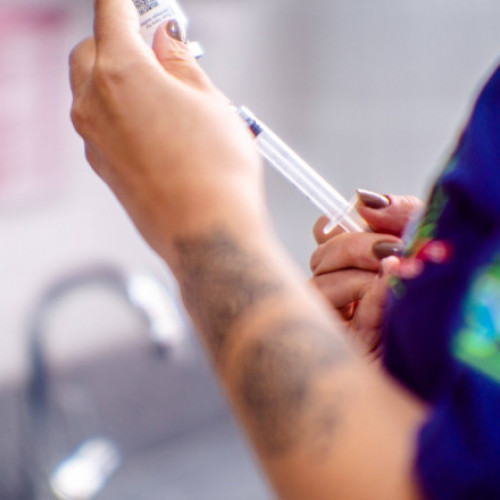 Finlanda începe vaccinarea împotriva gripei aviare