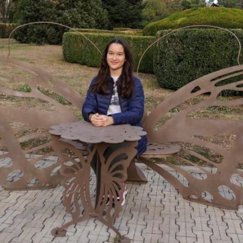 Eleva de la Colegiul National "Mihai Eminescu" obtine performanta unica: admitere fara examene