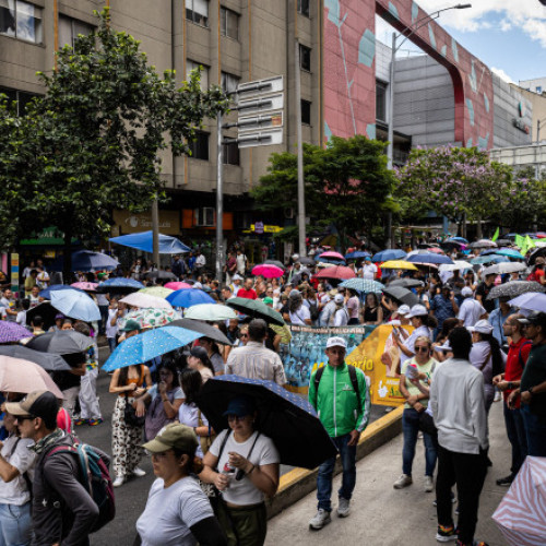 Medellin: De la cel mai periculos oraș la o atracție turistică controversată