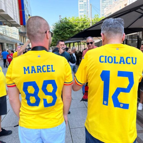 Premierul Marcel Ciolacu susține Naționala României la Campionatul European