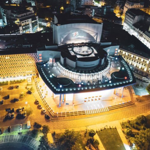 Deschiderea Stagiunii de vară pe acoperișul Teatrului Național I.L. Caragiale din București