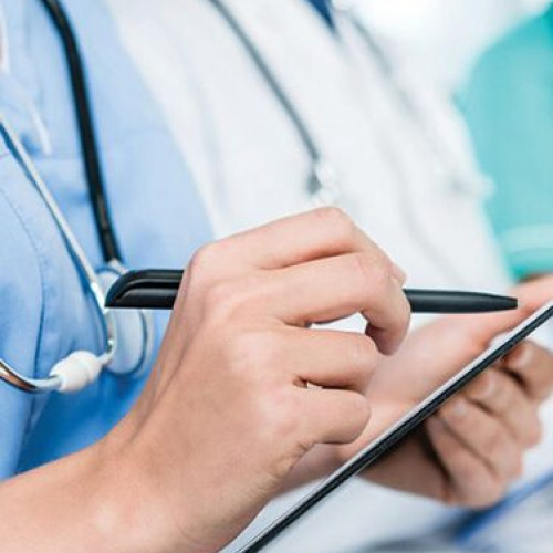 Angajată a Spitalului municipal Vulcan cercetată pentru falsificarea unei adeverințe de formare profesională