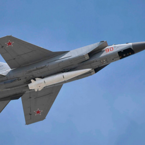 Rusia a lansat un atac combinat asupra Ucrainei, utilizând rachete și drone