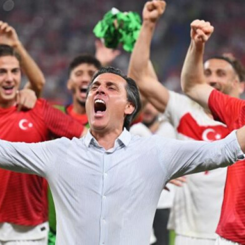 Echipa de fotbal a Turciei criticată pentru folosirea unui zbor charter pe o distanță scurtă