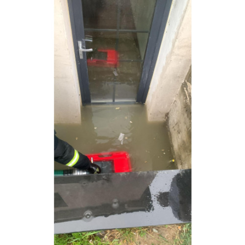 Pompierii au intervenit în mai multe localități din Bihor din cauza inundațiilor