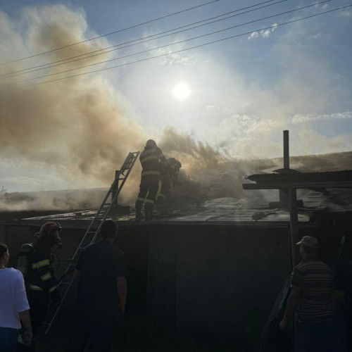 Incendiu la fabrica de peleti de la Gara Berheci