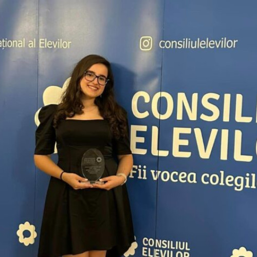 Buzoianca Alexandra Anamaria Gheorghe, premiată la "Gala Elevului Reprezentant, 2024"