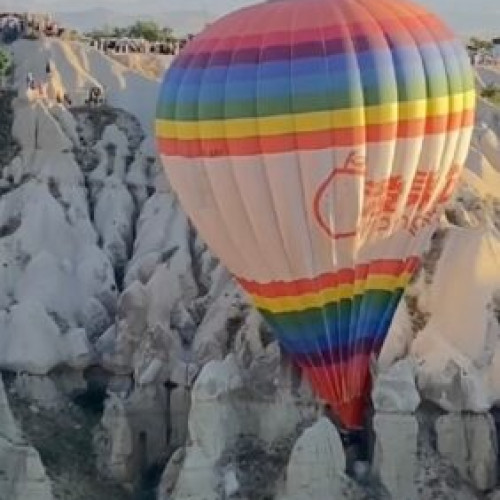 Prăbușirea unui balon cu aer cald în Turcia: incident fără victime