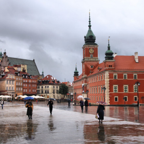 Avertizare de furtuni puternice în Polonia: Informare importantă pentru cetățenii români