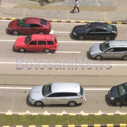 Guvernul a prelungit plafonarea prețurilor la polițele RCA