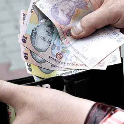 Scumpiri de la 1 iulie pentru români: accize mărite la carburanți și tarife majorate la gaz