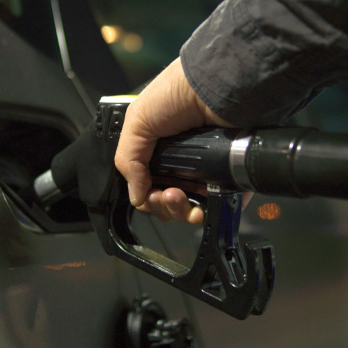 Benzina și motorina se scumpesc de la 1 iulie din cauza creșterii accizelor