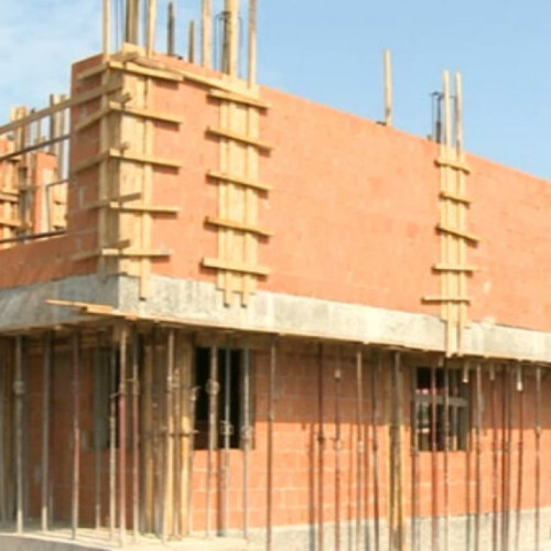 Firma de constructii din Botosani isi cere insolventa: Detalii despre Dorcon Renov SRL