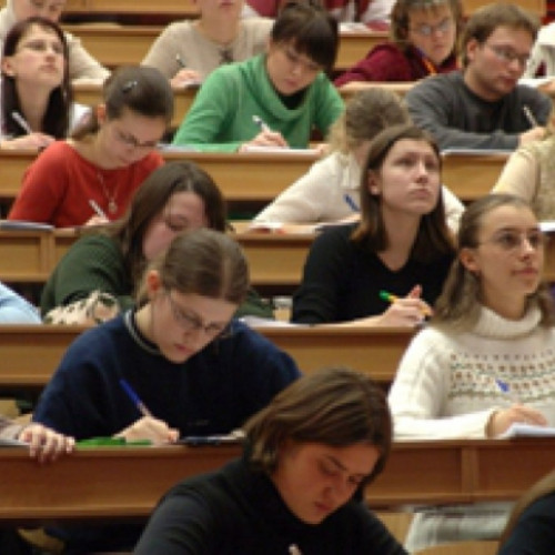 Noi oportunități pentru tinerii din România fără BAC