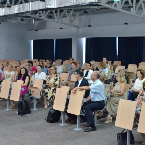 Întâlnire la Universitatea Ovidius pentru promovarea învățământului dual în Constanța