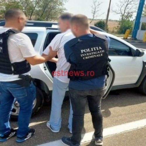 Barbat cautat de autoritatile italiene, retinut la frontiera Albita