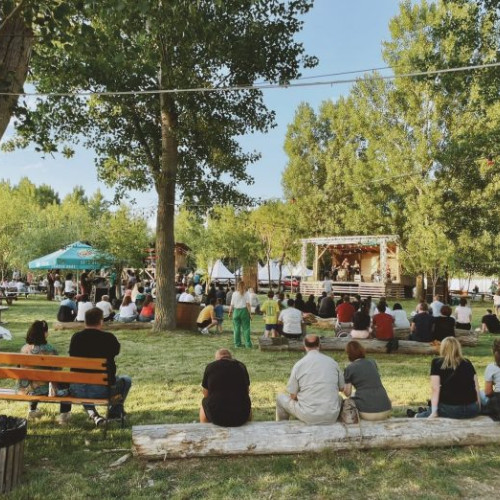 Evenimente artistice și de distracție în luna iulie la complexul Zaga Zaga