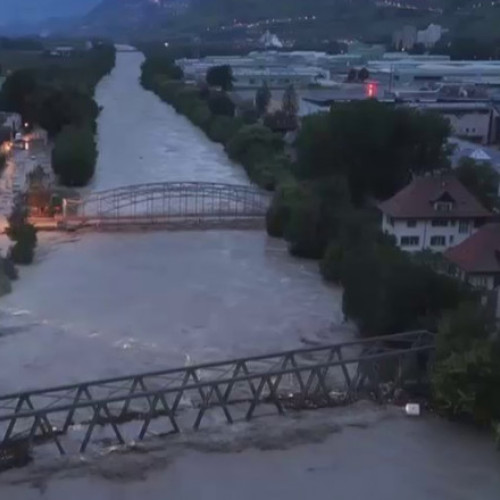 Furtuni devastatoare în vestul Europei: cel puțin șapte morți în Franța și Elveția