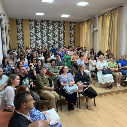 Conferința "Masteratul didactic, alternativa formării inițiale a profesorilor" la Casa Corpului Didactic "Spiru Haret"