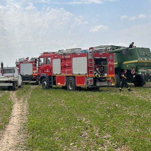 Incendiu la o combina agricola intre Cionchesti si Ruseni