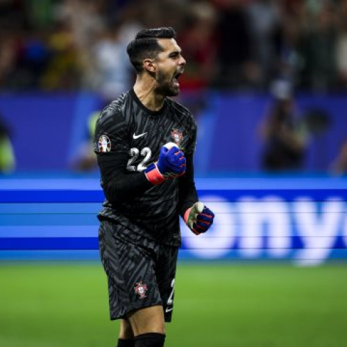 Portarul echipei Portugaliei, Diogo Costa, erou în meciul cu Slovenia