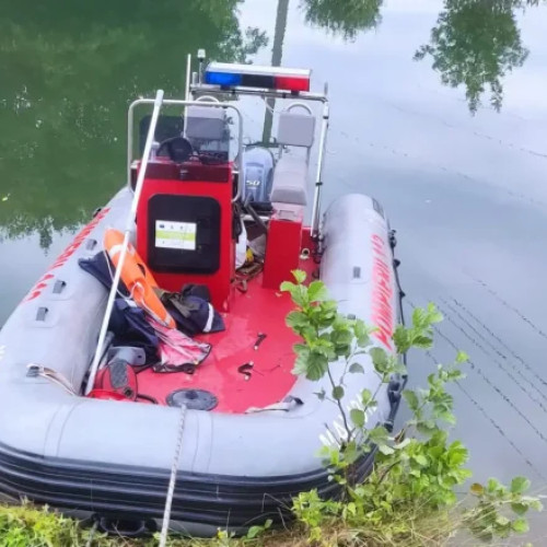 Tragedie în Curtea de Argeș: Un bărbat de 97 de ani, găsit fără suflare în lacul Marina