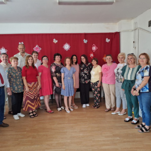 Premiile pentru cele mai bune proiecte din cadrul programului "Școala altfel"