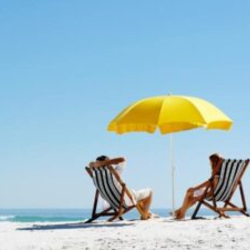 Reguli esențiale pentru a evita intoxicațiile alimentare pe plajă