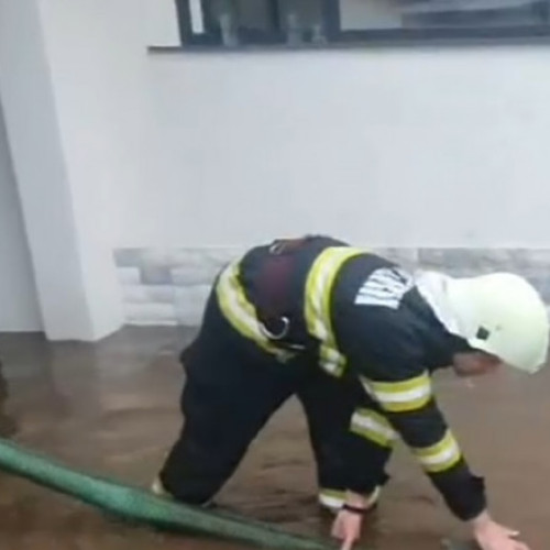 Aproape o sută de localități devastate de furtuni puternice în România