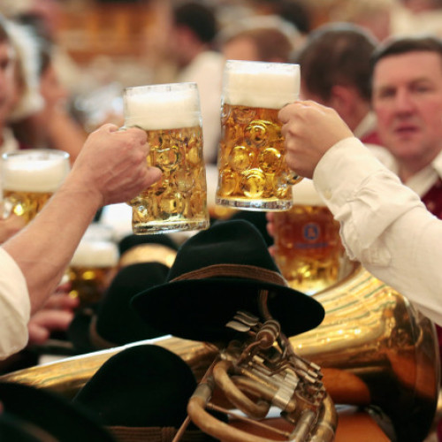 Prețul berii la Oktoberfest din Germania crește în 2023