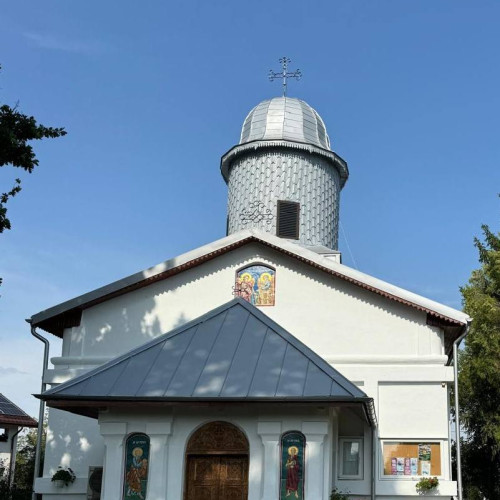 Mitropolitul Nifon va oficia slujba de sfințire a bisericii din satul Lazuri