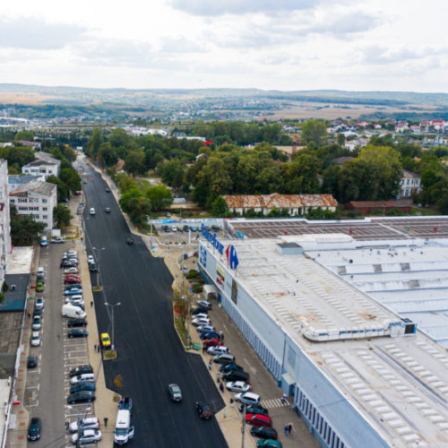 Tânăr prins la volan sub influența alcoolului, după provocarea unui accident la Botoșani