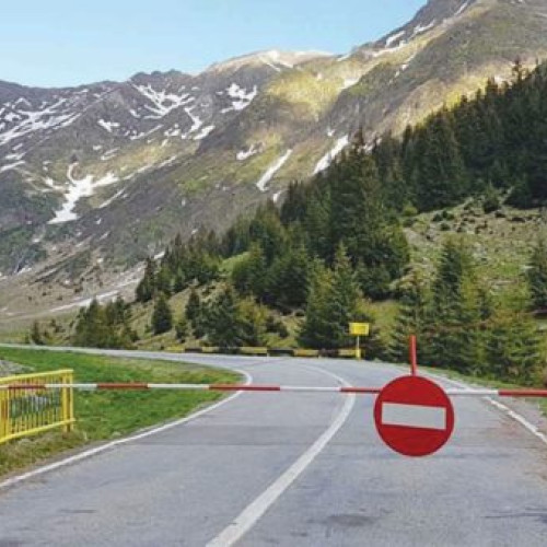 Drumuri închise și trafic restricționat în perioada concediilor: detalii și durată
