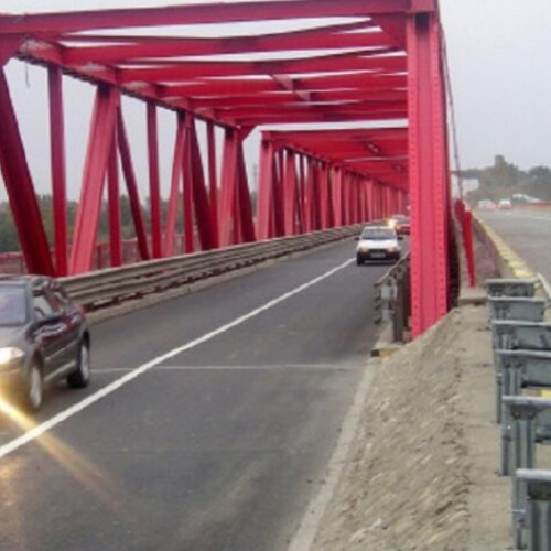 Lucrări de întreținere pe DN2-E85 în zona Podului Mărăcineni și Podului Gura Câlnăului