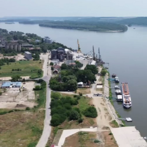 Porturile turistice din România atrag atenția prin neglijență și degradare