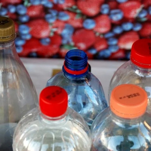 Noua reglementare europeană pentru sticlele din plastic de unica folosință