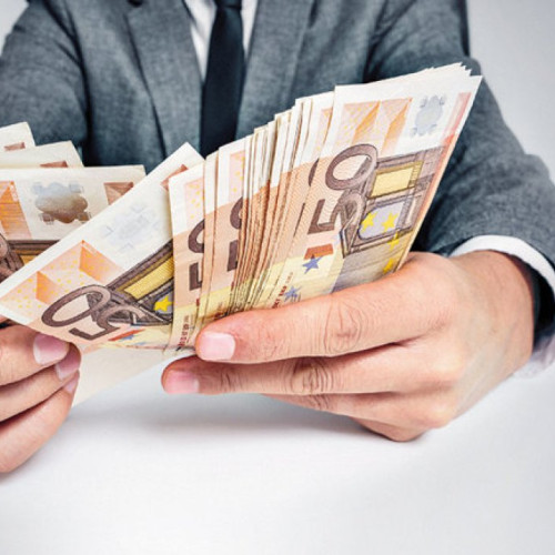 Pentru prima dată, mai mulți români se întorc în țară decât pleacă