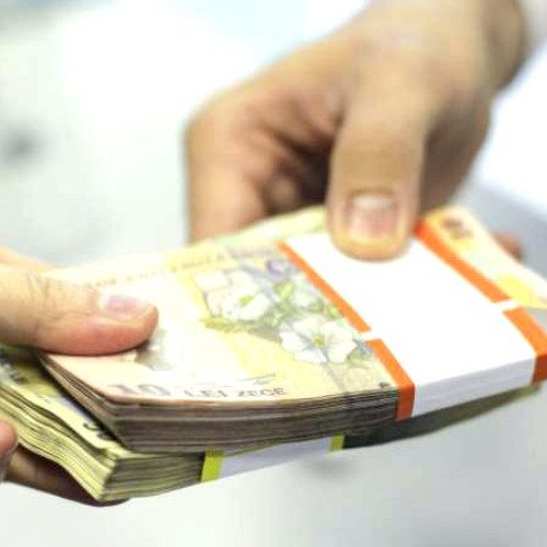 Polițiștii din Hunedoara au realizat percheziții și au dispus măsuri preventive într-un caz de înșelăciune