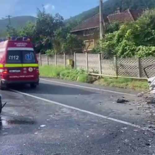 Accident grav în Hunedoara: Un tânăr beat și drogat a provocat un accident soldat cu rănirea unui copil