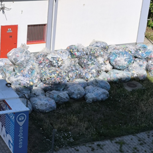 O fotografie sugestivă despre reciclarea la Galați
