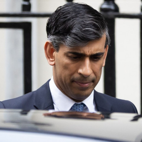 News Alert Rishi Sunak a demisionat de la șefia Partidului Conservator după rezultatul dezastruos în alegeri