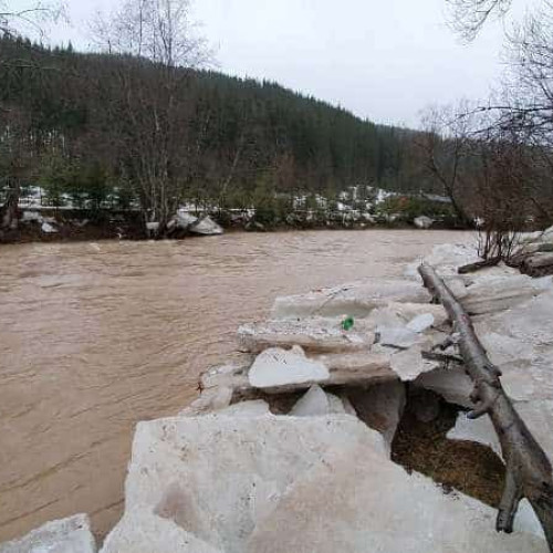 Atenționare Cod Galben de inundații în Alba și alte județe
