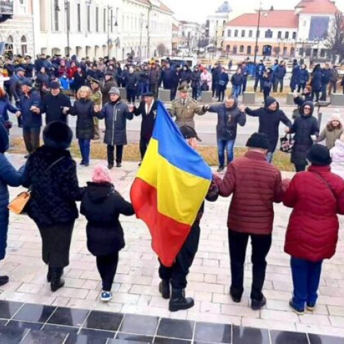 Manifestări de Ziua Unirii în Sfântu Gheorghe și Toplița