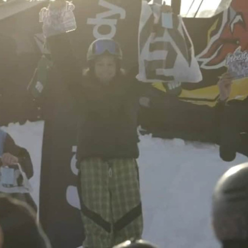 Octavian Drăgoiu câștigă la categoria Snowboard băieți ”grooms” la Arena Freestyle Open 2026