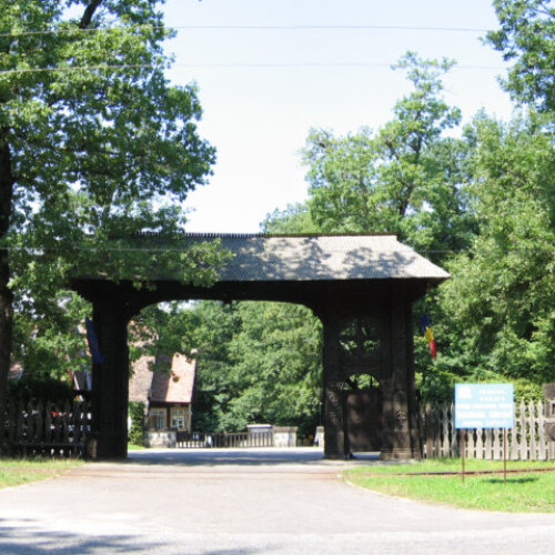 Complexul Astra din Sibiu, record de vizitatori, dar dificultăți financiare