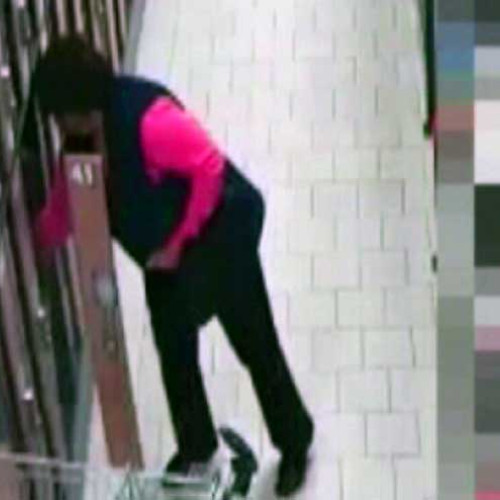 Un brăilean a rămas fără sacoșa cu mâncare la un supermarket