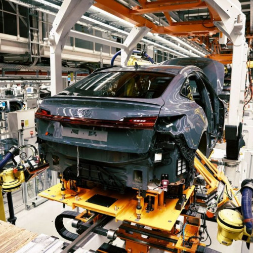 Volkswagen AG amenință cu abandonarea fabricii Audi din SUA