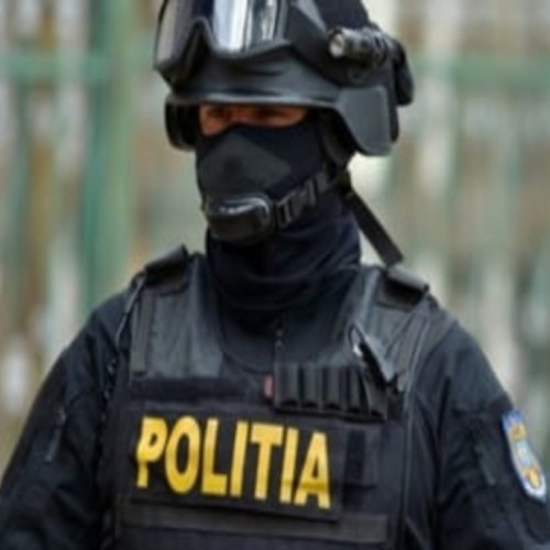 Percheziții la primăria Gogoșu din Mehedinți