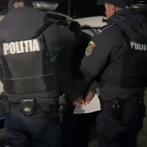 Botoșănean reținut după ce și-a agresat tatăl și a distrus bunuri în casă